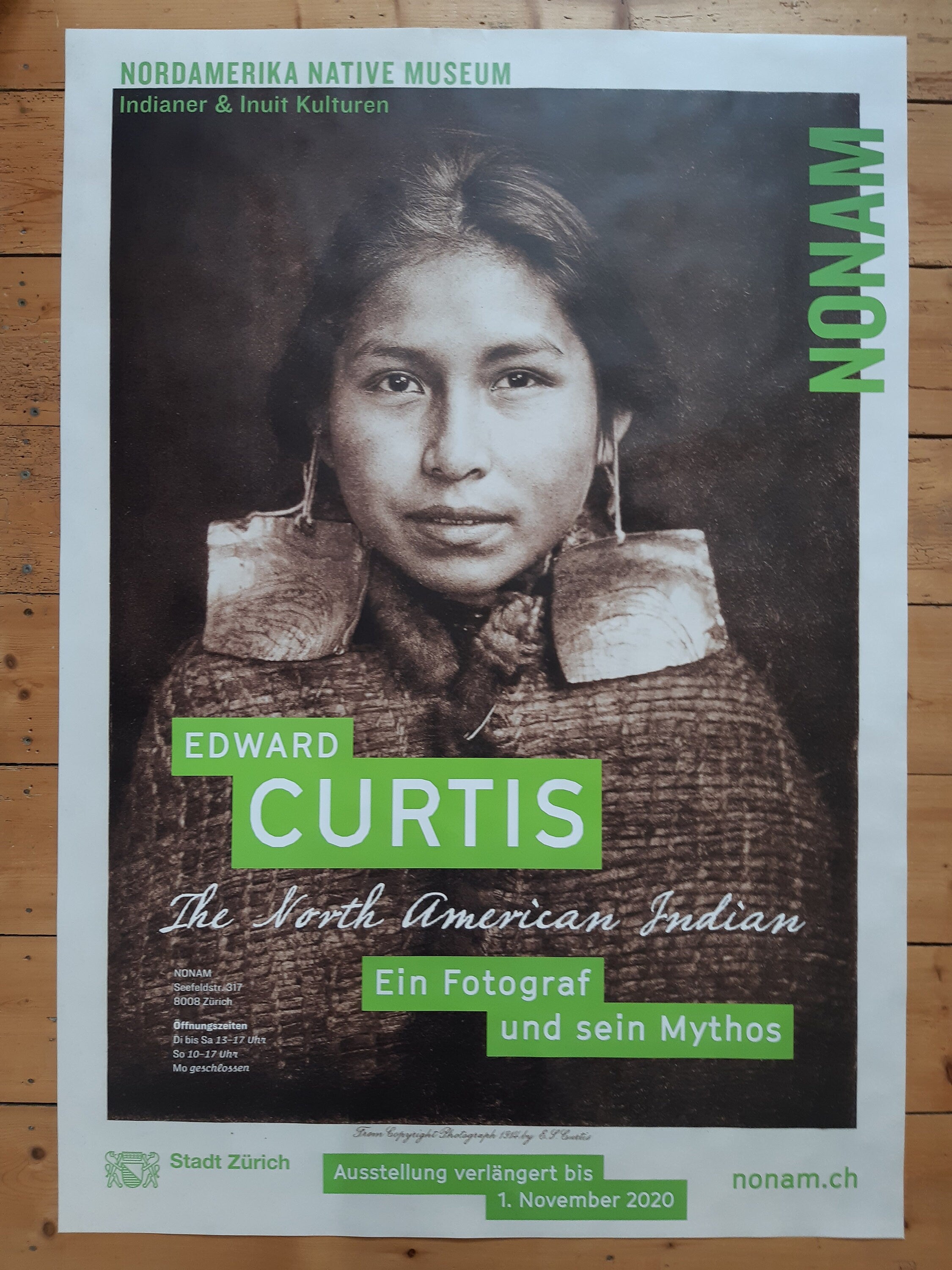 Edward Curtis photo poster - 35.4"×50.4" (90×128cm)