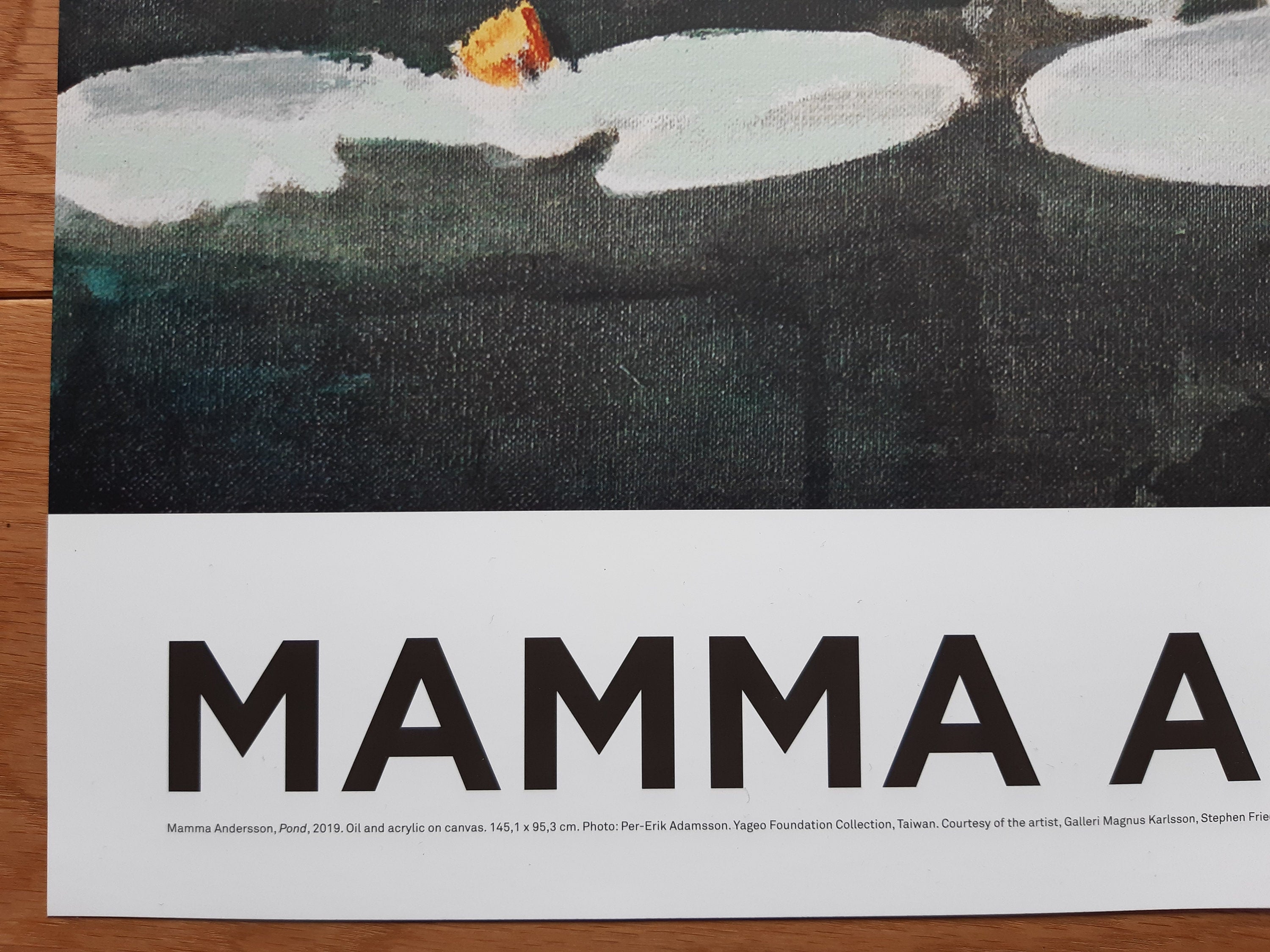 Mamma Andersson großes Kunstausstellungsplakat – 84 × 118,5 cm