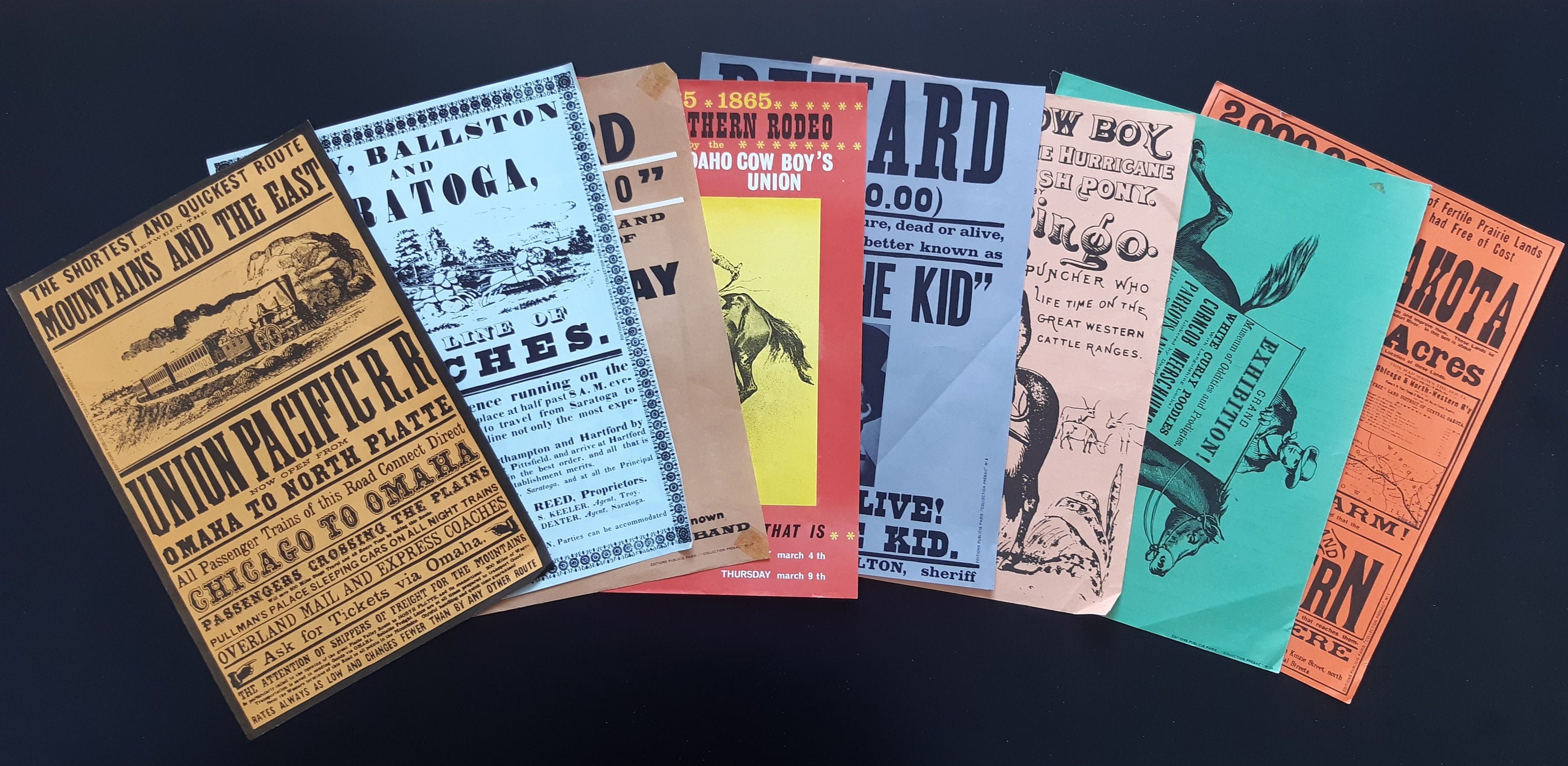 Set von acht Vintage-Nachdruck-US-Werbeplakaten – 26×38 cm (10,2"×15,0")